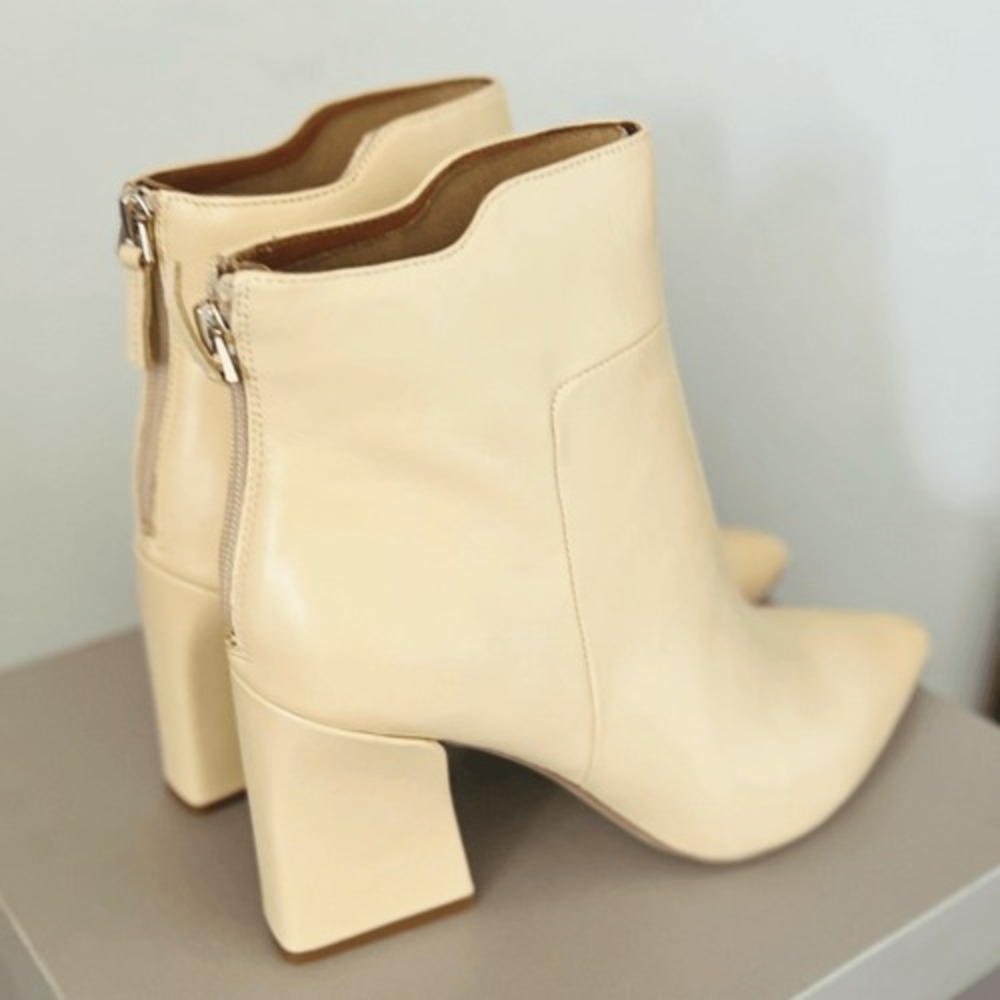 FRANCO SARTO Venture Leather Bootie Boot, Beige/White, Block Heel, Size‎ 9, NWT - Picture 3 of 16